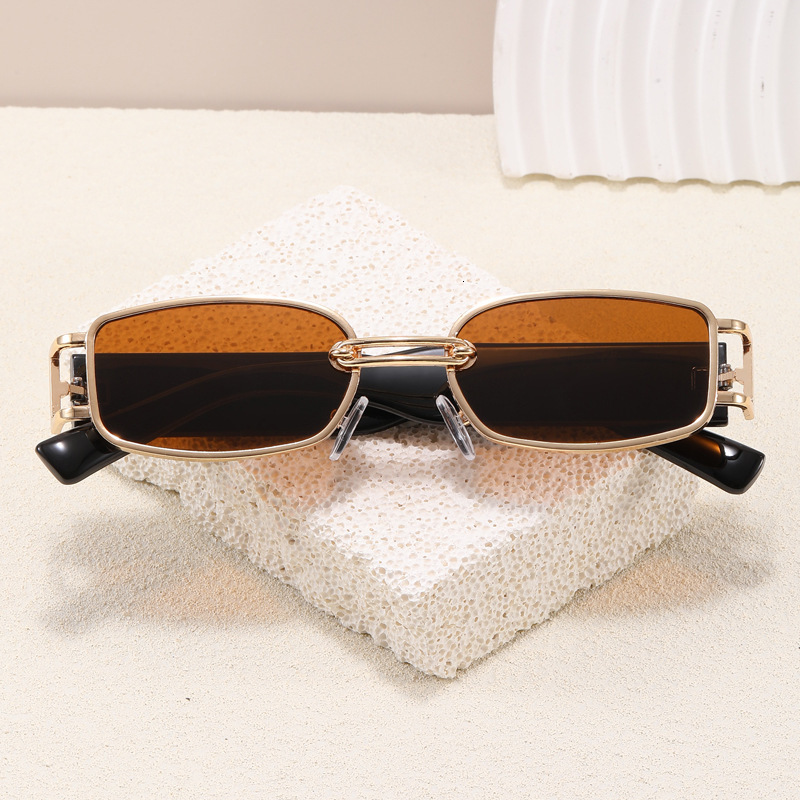 2025 Premium Metal Rectangular Frame Hip Hop Streetwear Sunglasses Square Wide Temples Trendy Luxury Eyewear for Women
