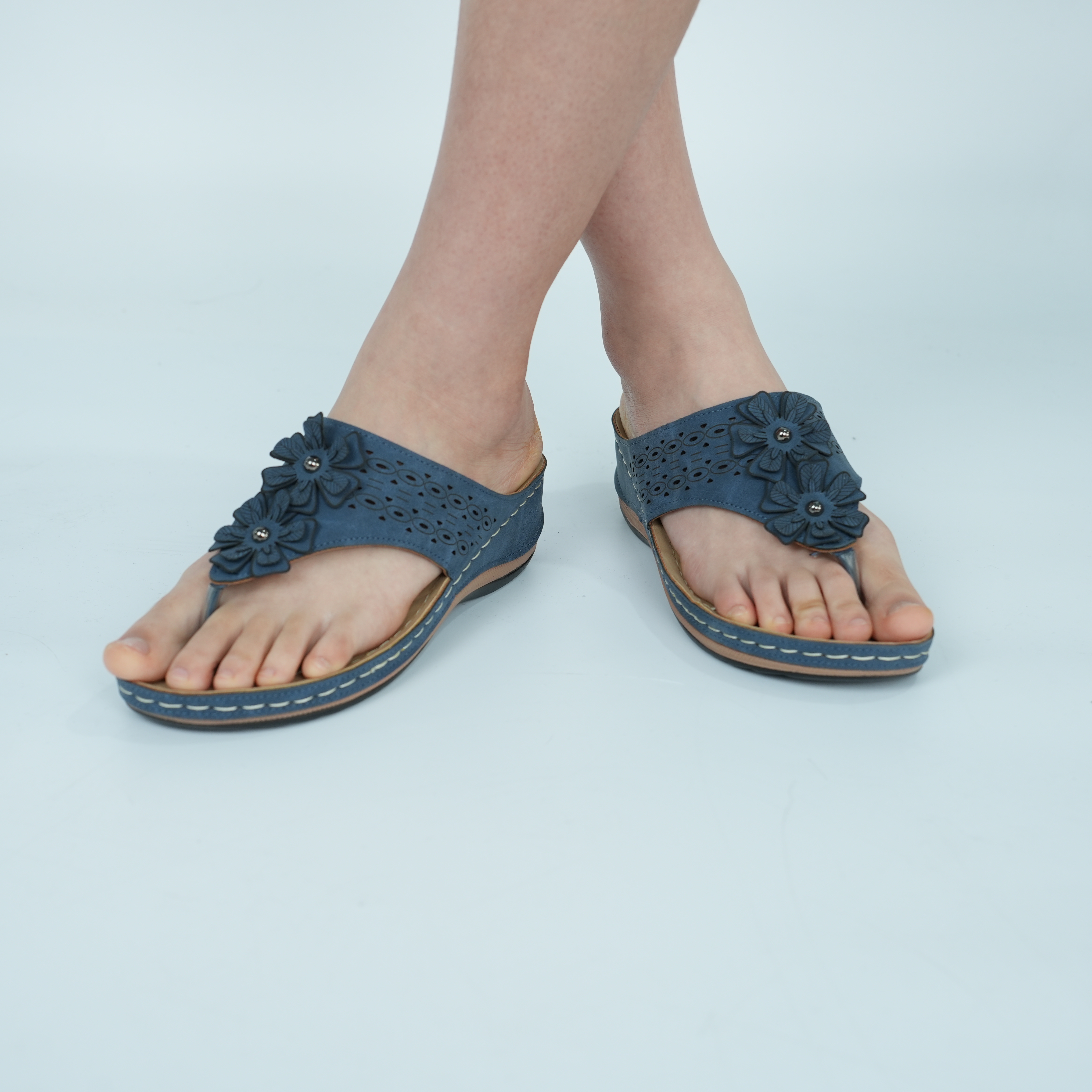 D01- Women's Wedge Sandals: Summer New Women's Waterproof Thick Bottom Flip flops, Comfortable Casual Wear, Women's Wedding Wedge Sanda