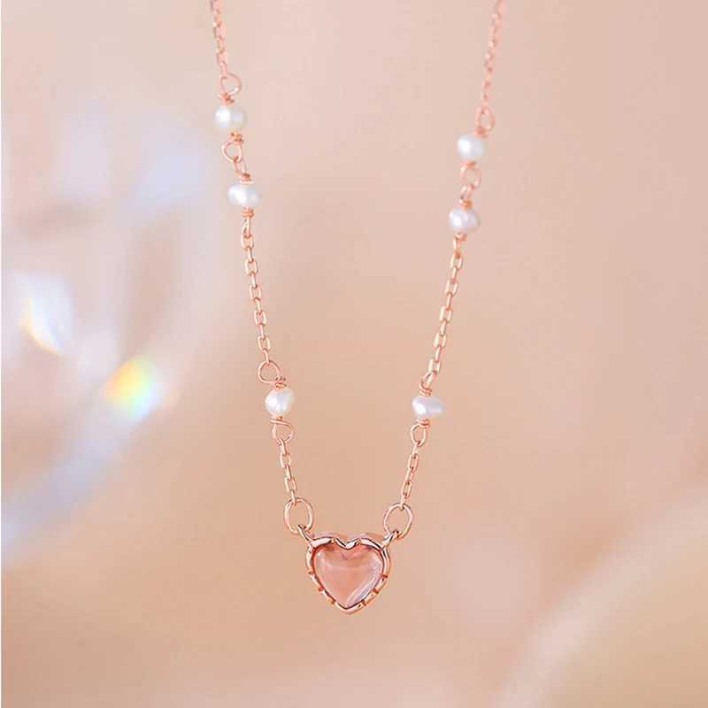 New 925 Sterling Silver Handmade Freshwater Pearl Pairing Stone Love Necklace Simple Moonlight Heart Shaped Pendant Womens Gift XJ250620