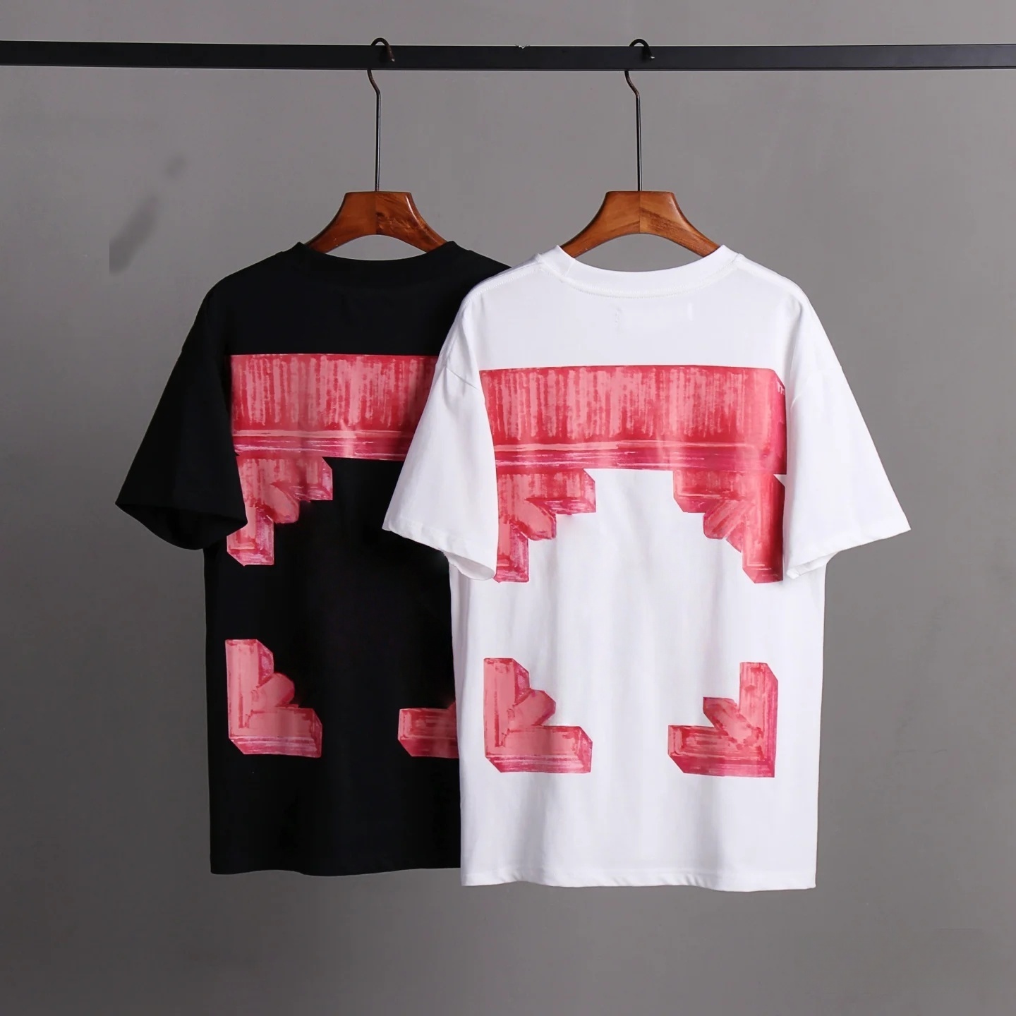 Men's T Shirts Designer Tshirt Mens Womens Shirt High-quality Version Clothing Loose Tees Tops Man Casual Street Graffiti Short Sleeve 02