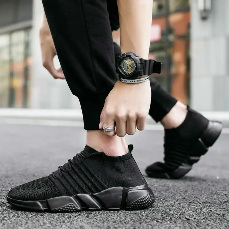 Zimni Plateforme Black Trainers For Men Dress Shoes Men Purple Party Shoes Sneakers Sport Tenks Chassure Sapatenes 250619