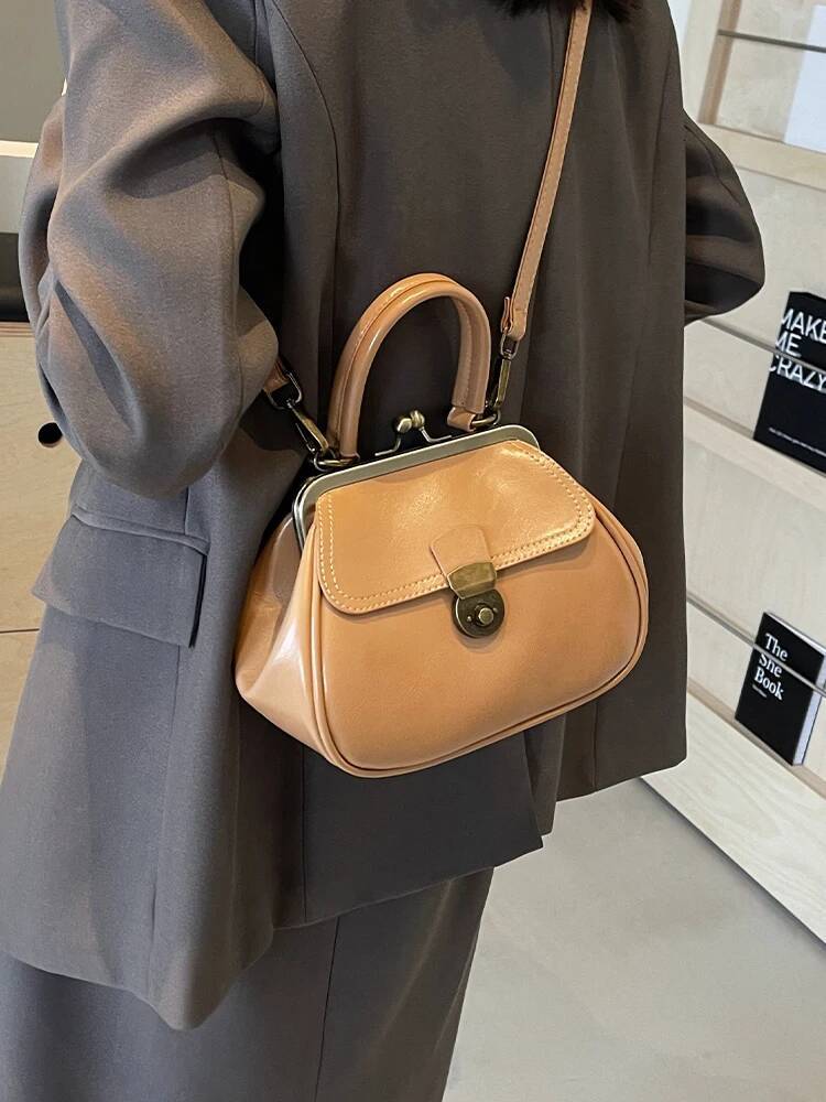 DHSM Women's New High Quality Texture Crossbody Bag Autumn Winter Retro Versatile Single Shoulder Fashion Trend PU Solid Handbag