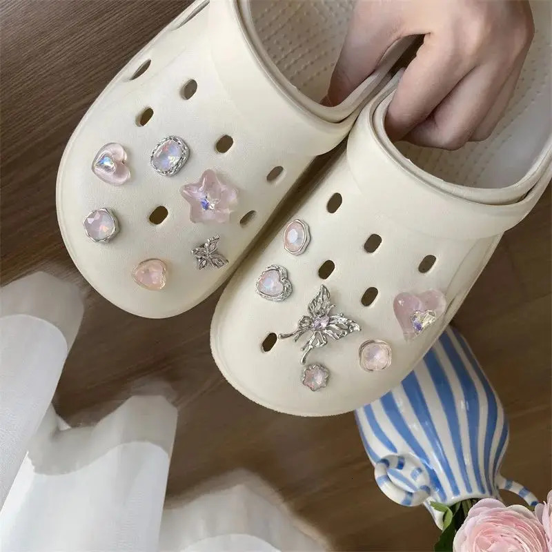 Summer pink ice through love shoes flower butterfly fantasy buckle hole shoes universal decorative Clogs accessories 250617
