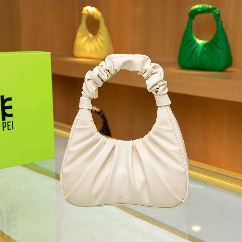 New Cloud With Niche Design, Pleated Bag, Fashionable Versatile, Hand-Held And Underarm Bag