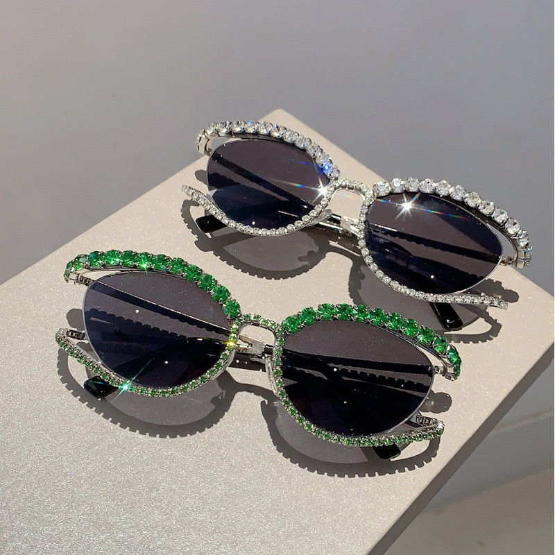 2025 new diamond studded hollow out Y2K cat eye sunglasses ins sunglasses fashionable and personalized womens sunglasses trend