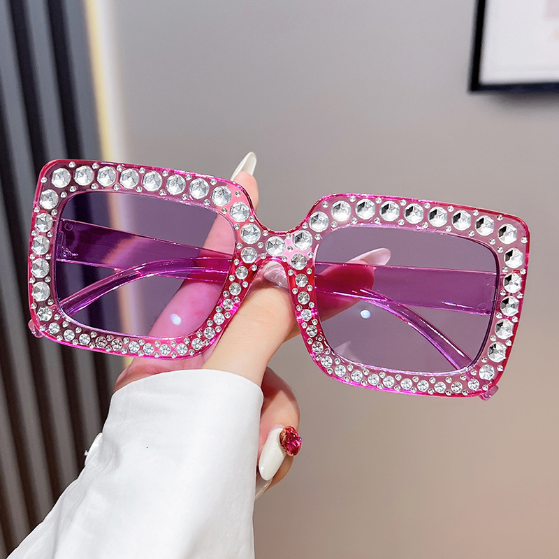 Womens High-End Diamond-Studded Sun Protection Sunglasses Trendy Street Style Fashionable UV Protection Glasses for Travel Moissanite sunglasses