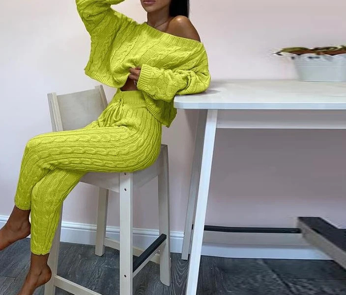 Womens Two-Piece Set Round Neck Woolen Long Sleeved Suit Sweater Simple and Personalized Casual Retro Two-Piece Set 250619