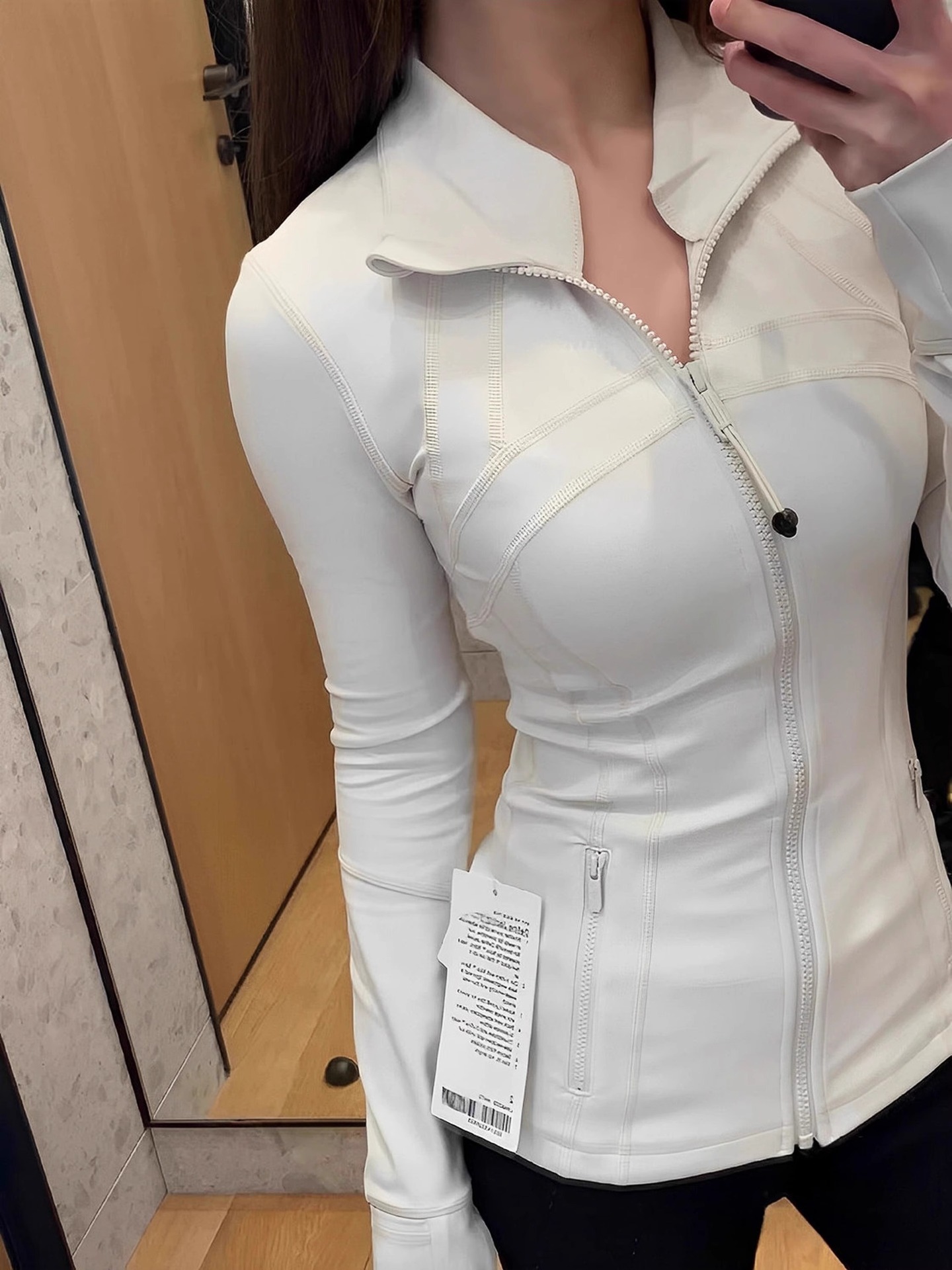 Women's Long Sleeve Yoga Jacket with Gold Zipper for Spring & Summer - Slim Fit Sports Coat