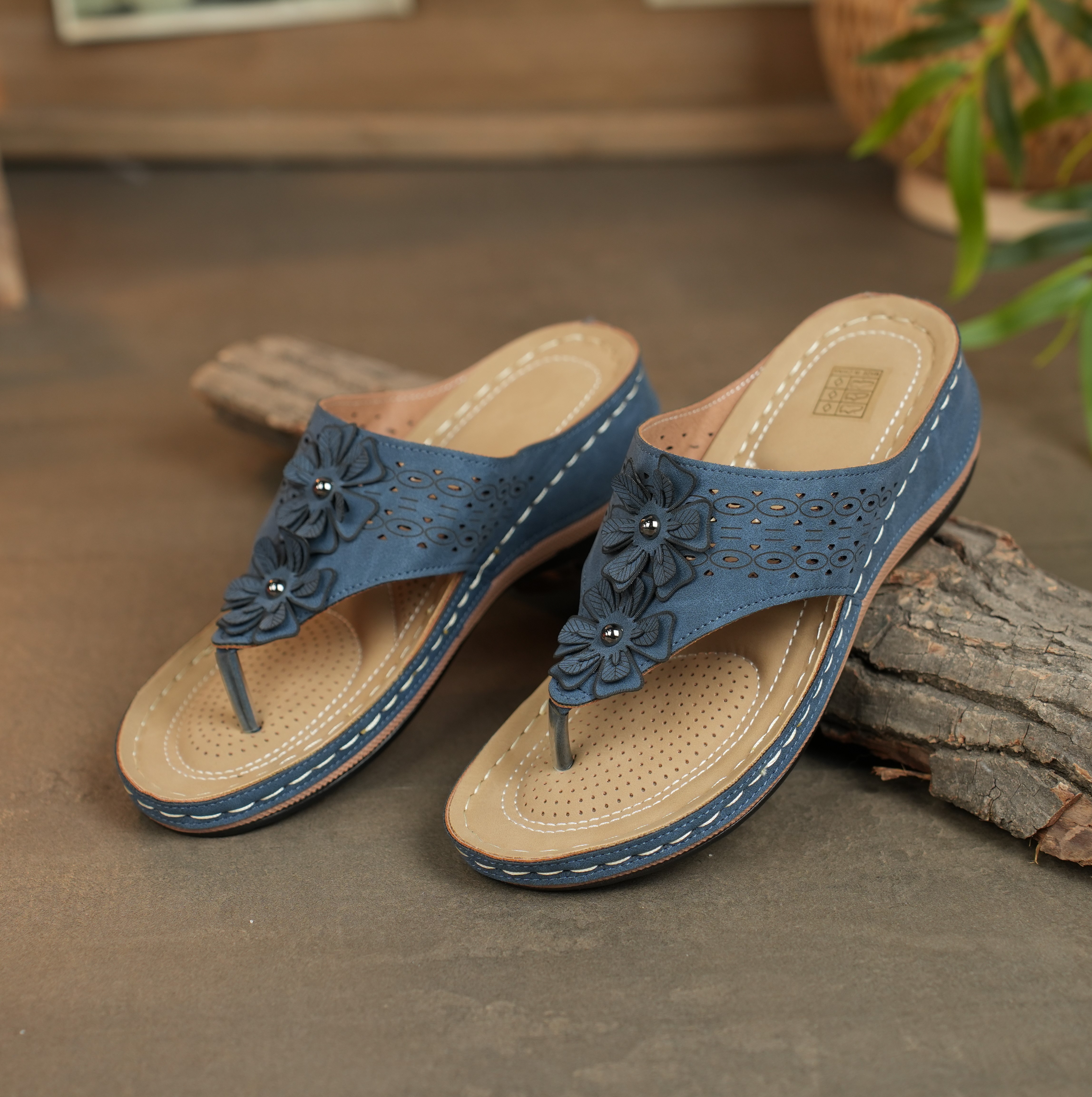D01- Women's wedge sandals: Summer fashion women's waterproof thick sole flip flops, comfortable casual wear, wedding wedge sandals for wome
