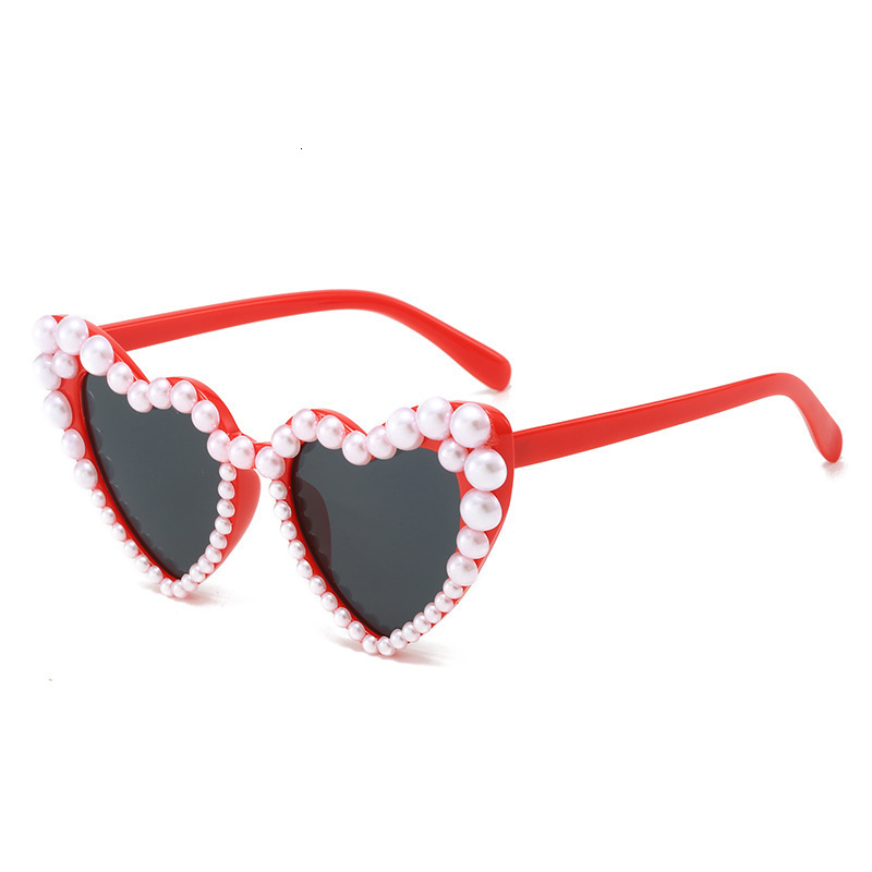 Womens Sunglasses UV Protection Diamond-Studded Heart-Shaped Heart-Spliced Trendy Personality Moissanite Sunglasses