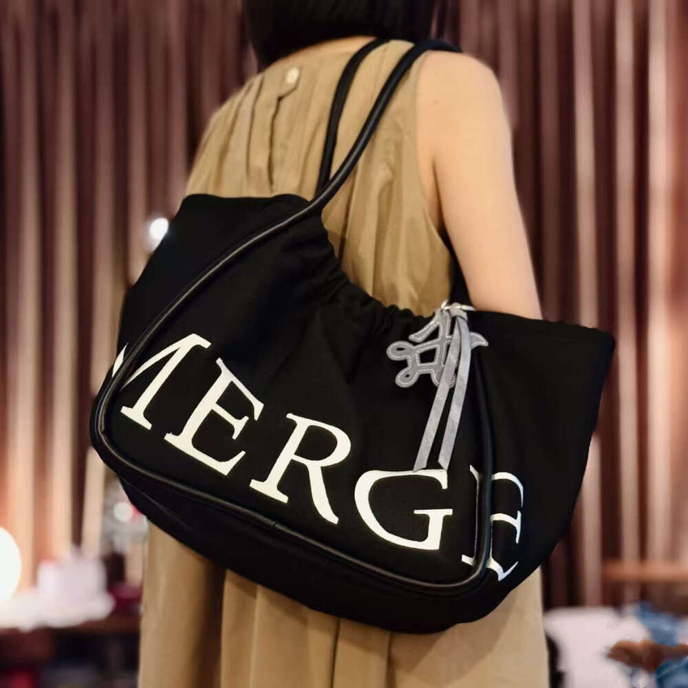 Thailand MERGE Capacity Casual Tote 2025 New Lazy Style Cloth Single Shoulder Commuter Versatile Large Bag