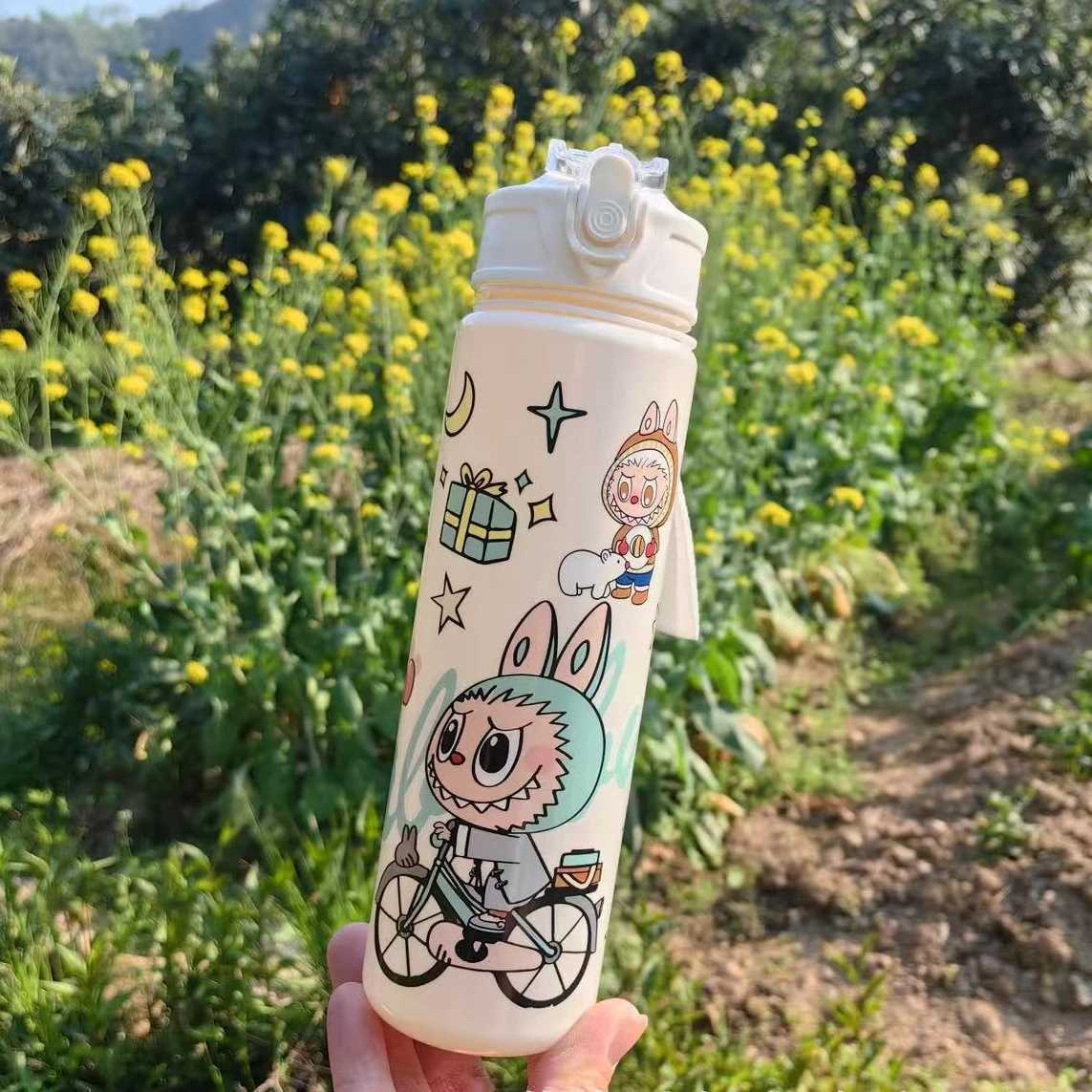 750ml Cute Cartoon Labubu Leak Proof Plastic Straw Cup Portable Outdoor Sports Water Cup Student Childrens Christmas Gift Toy T250620