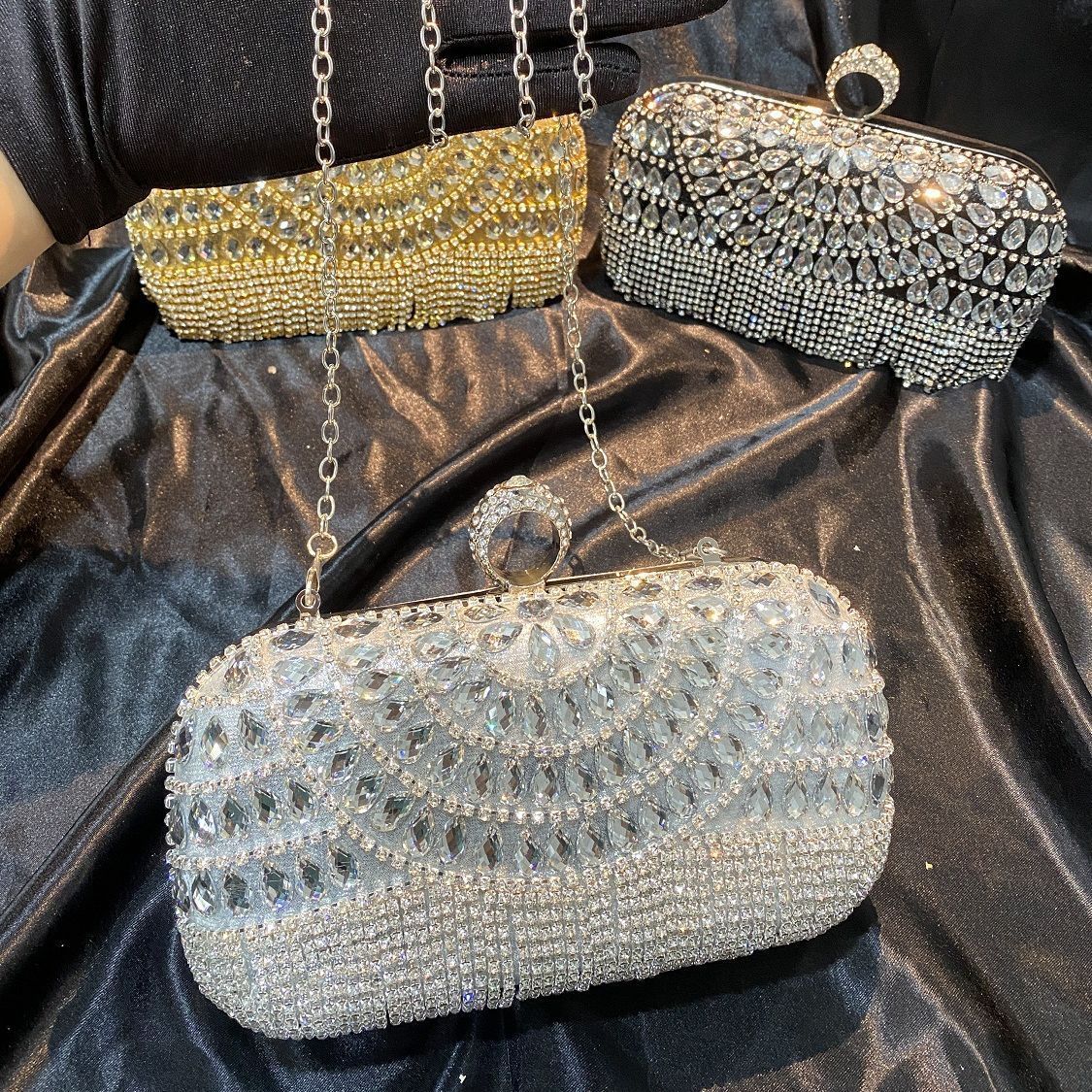 New rhinestone bag with tassels for wedding dress and evening wear banquet and nighttime diamond inlaid banquet bag240819
