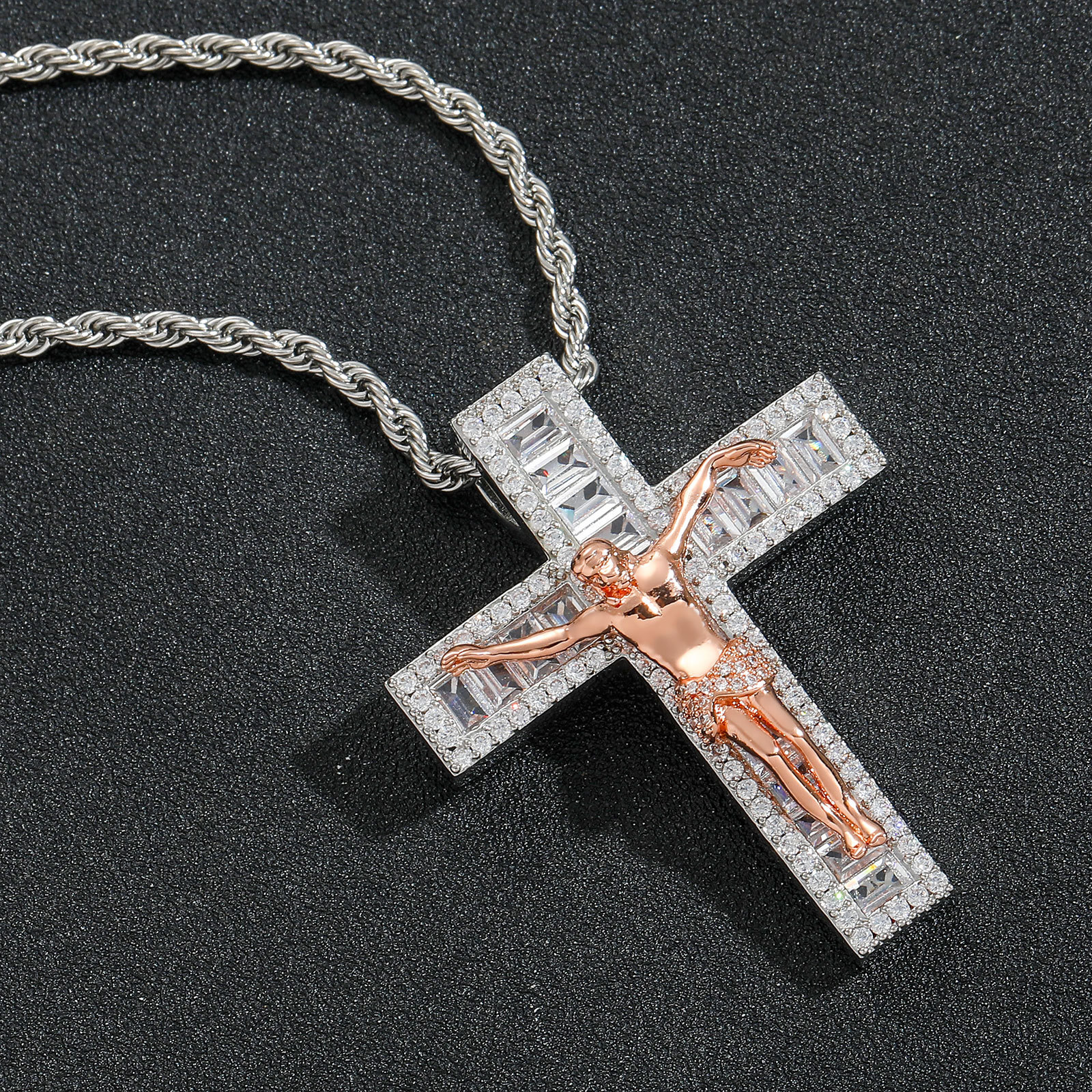 Hip Hop Rose Gold Jesus Cross 2 Tone Pendant Necklace Bling Baguette Cubic Zirconia Personalized Mens Jewelry Wolf Tide Swtrrewear Rapper Punk Rock Je