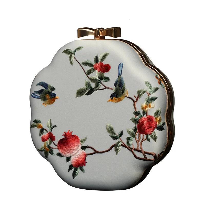 DHGM Cap Retro Versatile Small Round Mini Chain Bead New Middle-Aged Mother Ethnic and Bird Shoulder Crossbody Banquet Wedding with Cheongsam Hard She