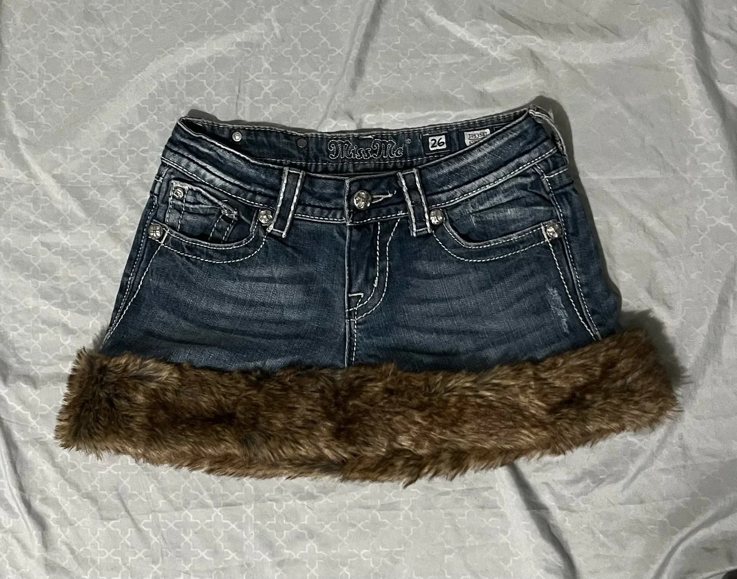 Y2K Retro Denim Skirt Harajuku Goth Raw Edge Skirt Light Blue Low Waist Mini Skirt Casual Autumn Winter Sexy Slim Fit Hip Skirts 250619