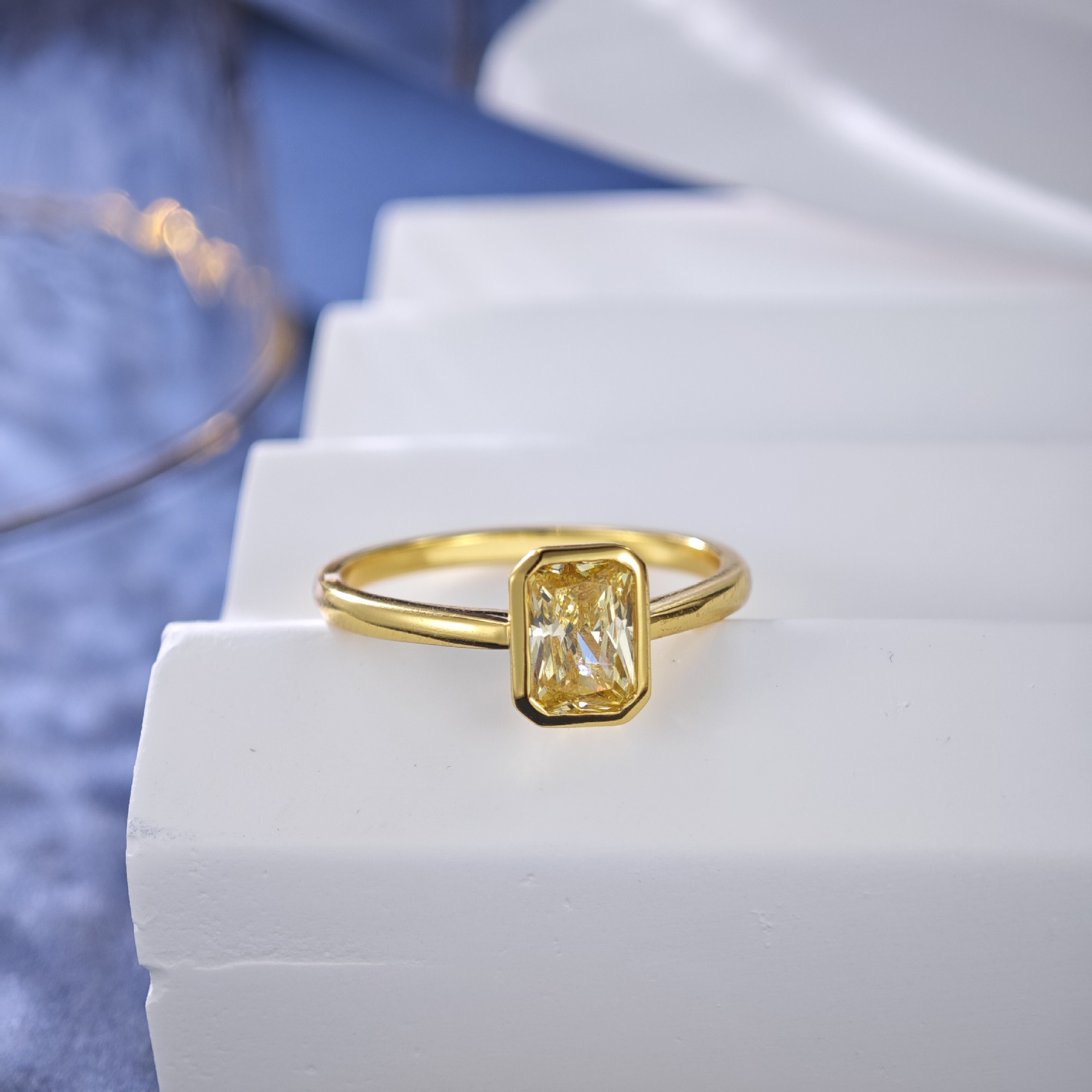 S925 Sterling Silver 1ct Square Diamond Ring with Yellow Cubic Zirconia