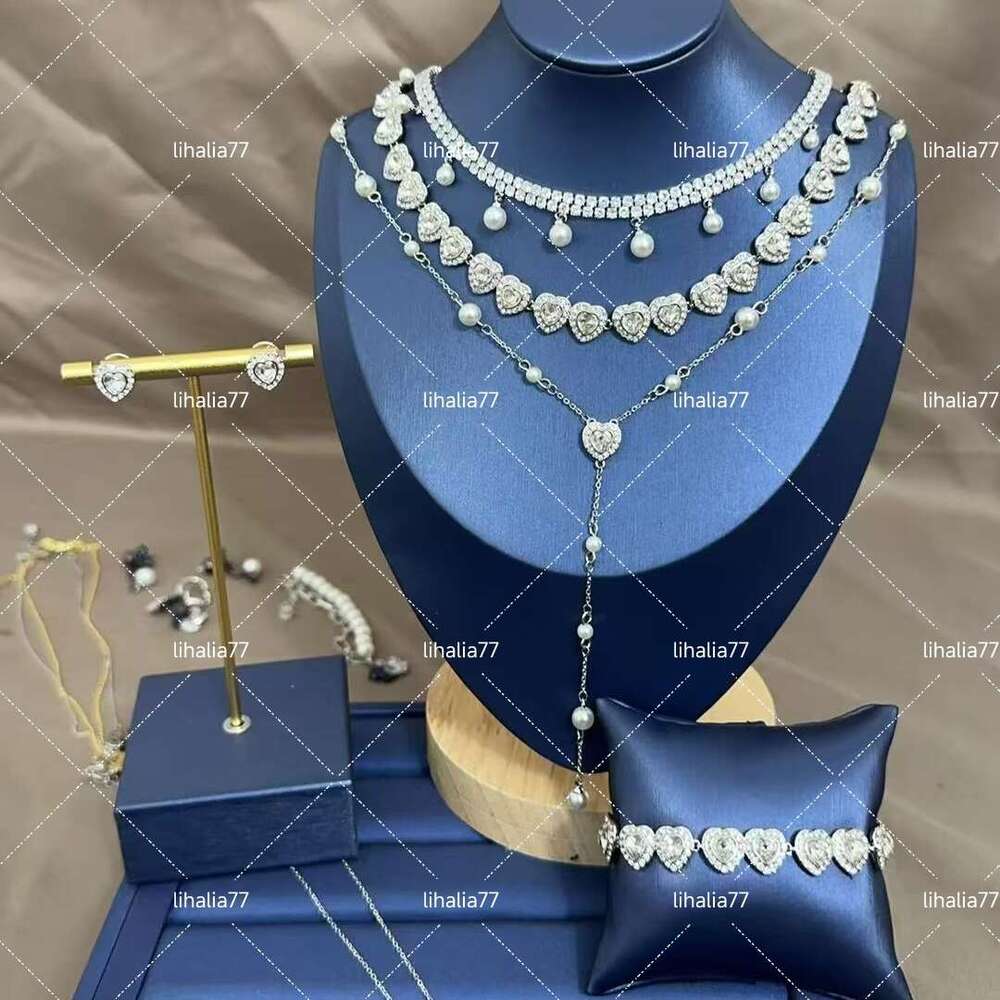 Classic Tennis Necklace Designer For Women Crystal Dia Iced Out Chain Necklaces Stainless Steel Plated Gold Jewelry Woman Luxe Gift Free Shipping