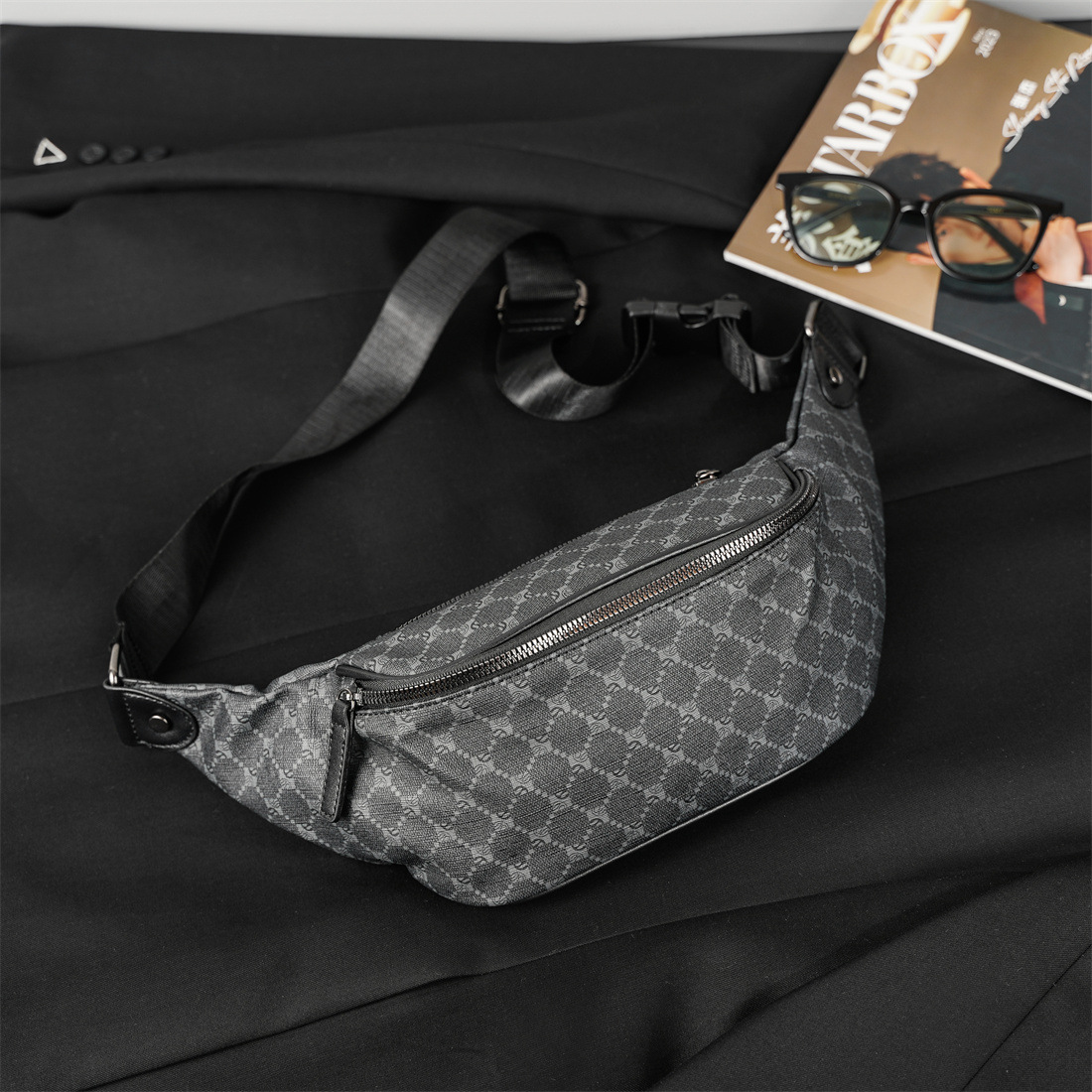 Free shipping designer cross body for Men Small chest bag simple horizontal style small waist bag street versatile cross body bag
