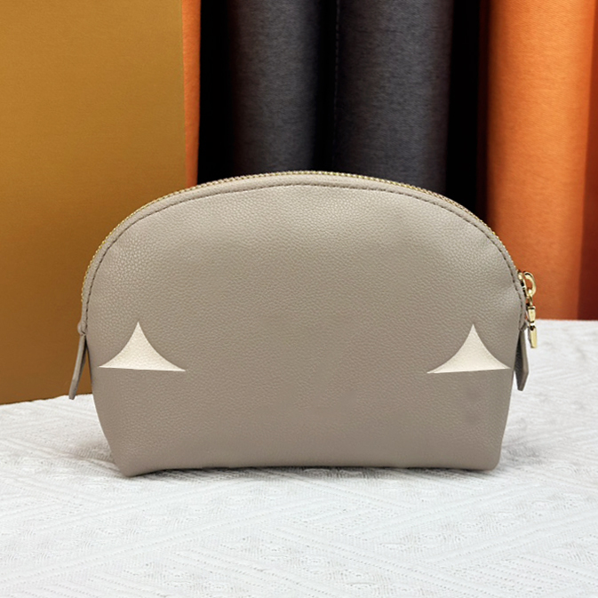 Designer Makeup Bag Mini Clutch Luxury Women's Handbag Classic Small Wallet Fashionable Women's Bag Toiletry Bag