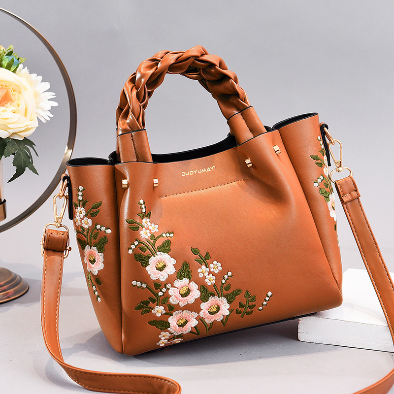 Free Shipping 2025 New Designer Bag Fashion High-quality Shopping Bag Single High-end Solid Color Chinese Embroidery Women's Shoulder Handbag