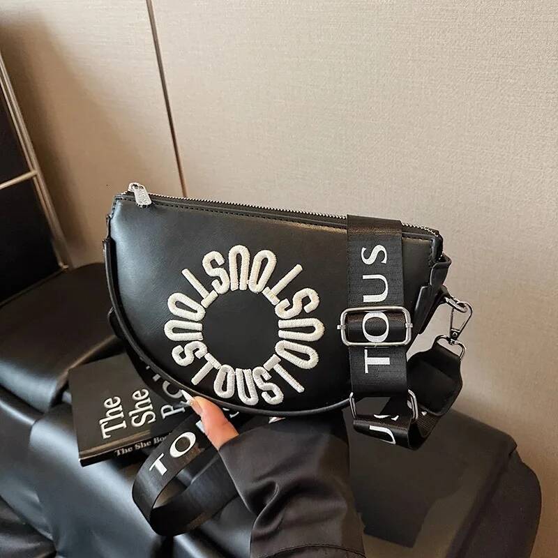 DHSM Luxurious Leather Shoulder Bag - Famous Brand Women's Handbags, Versatile Crossbody & Spacious Tote Bags