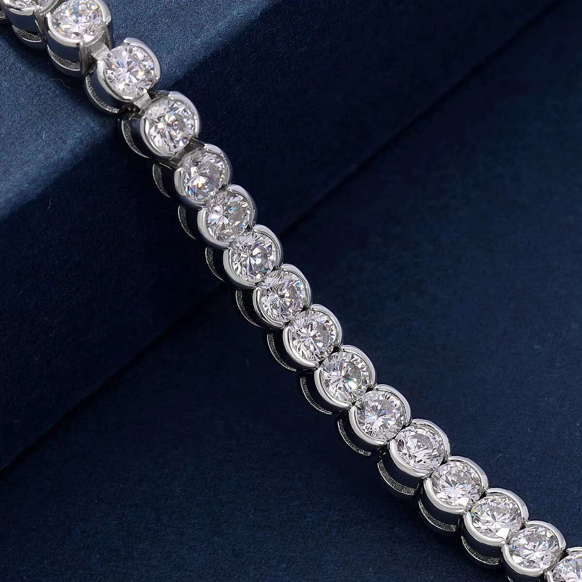 Premium Genuine Moissanite Stones Set in a Durable 925 Silver Band Classic Tennis Chain Necklace
