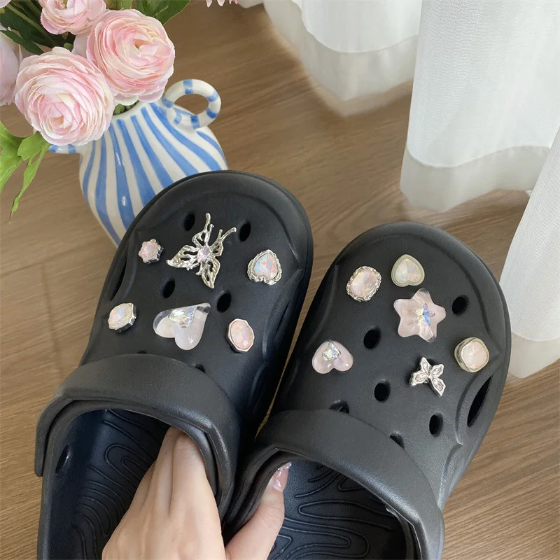 Summer pink ice through love shoes flower butterfly fantasy buckle hole shoes universal decorative Clogs accessories 250617