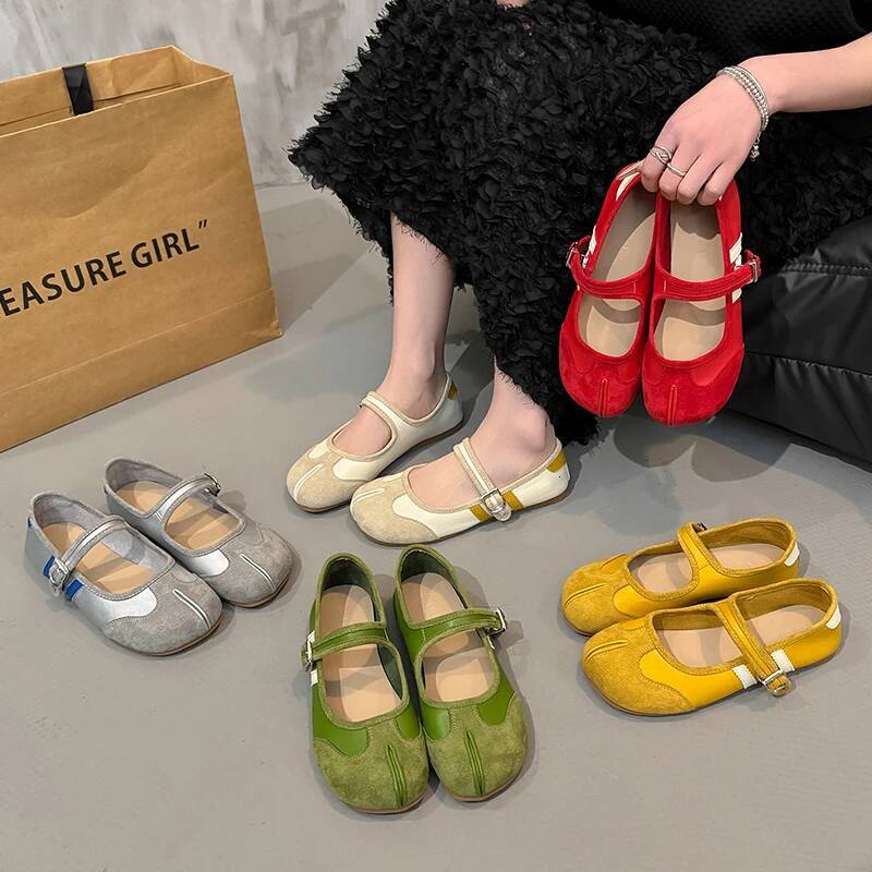 2025 Summer New Women's Shoes Flat Shoes Women's Casual Sandals Women's Summer Trend Ballet Shaped Women's Shoes Splicing Simple S