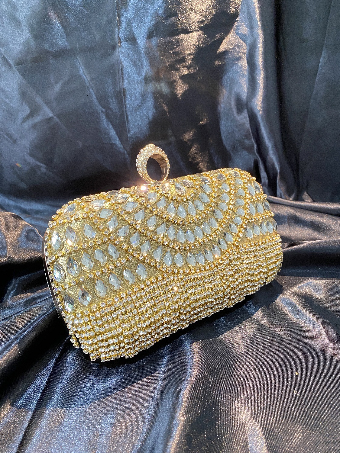 New rhinestone bag with tassels for wedding dress and evening wear banquet and nighttime diamond inlaid banquet bag240819