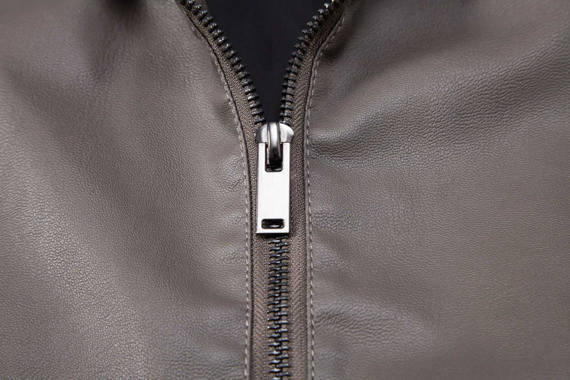 TRAF Autumn and Winter New Hooded Leather Mens Plus Fleece Thickened Slim Motorcycle PU Leather Youth CoatXJ250621