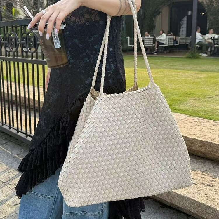 Designer bags Handbag shoulder bag hand woven beach bag women's tote bag leather bucket bag large capacity