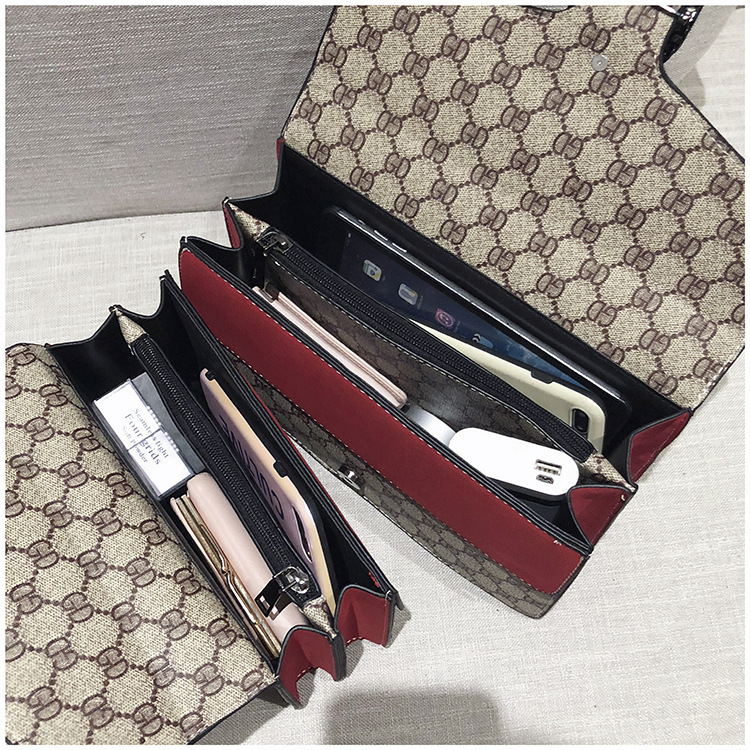 Free Shipping Designer Bag 2025 New Fashionable Retro Printed Mini Shoulder Wide Chain Luxury Bag Women's Bag