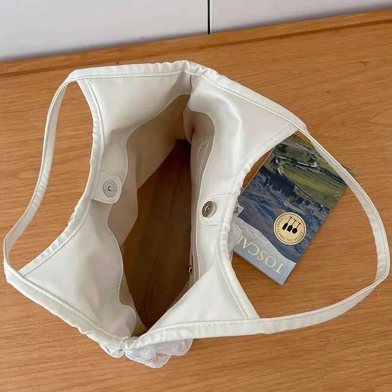 New Summer Casual Vacation Backpack Large Capacity Lace Shoulder Tote Bag Hollow Beach Bag with Ethereal Design XJ250620