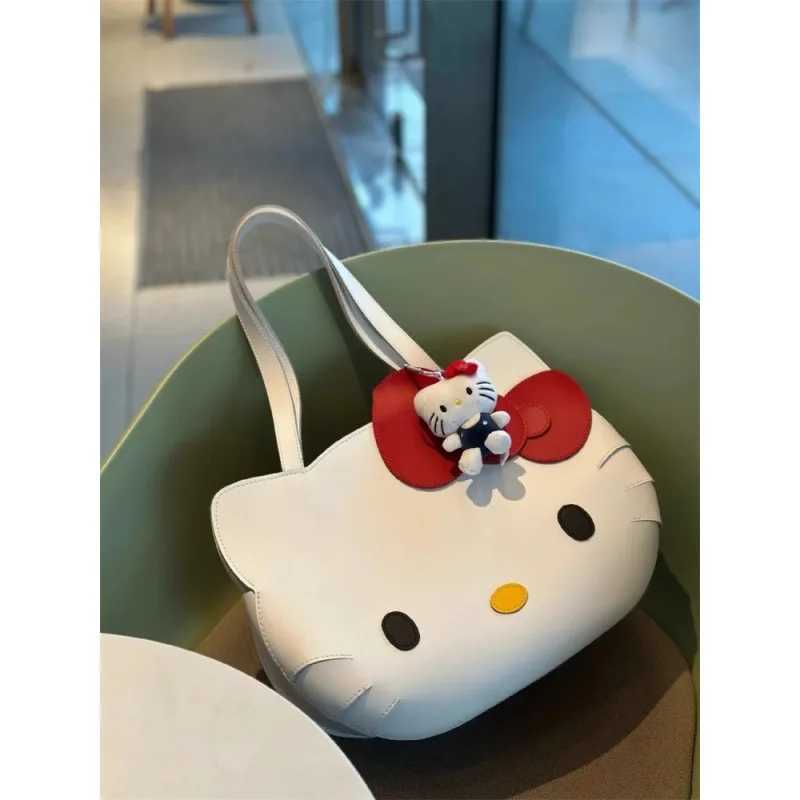 Sanrio Kawaii Hello Kitty Large Capacity Handheld Fitness Bag Women Anime Sanrio Girly Heart Cute Commuter Shoulder Bag Girls Giftw250621