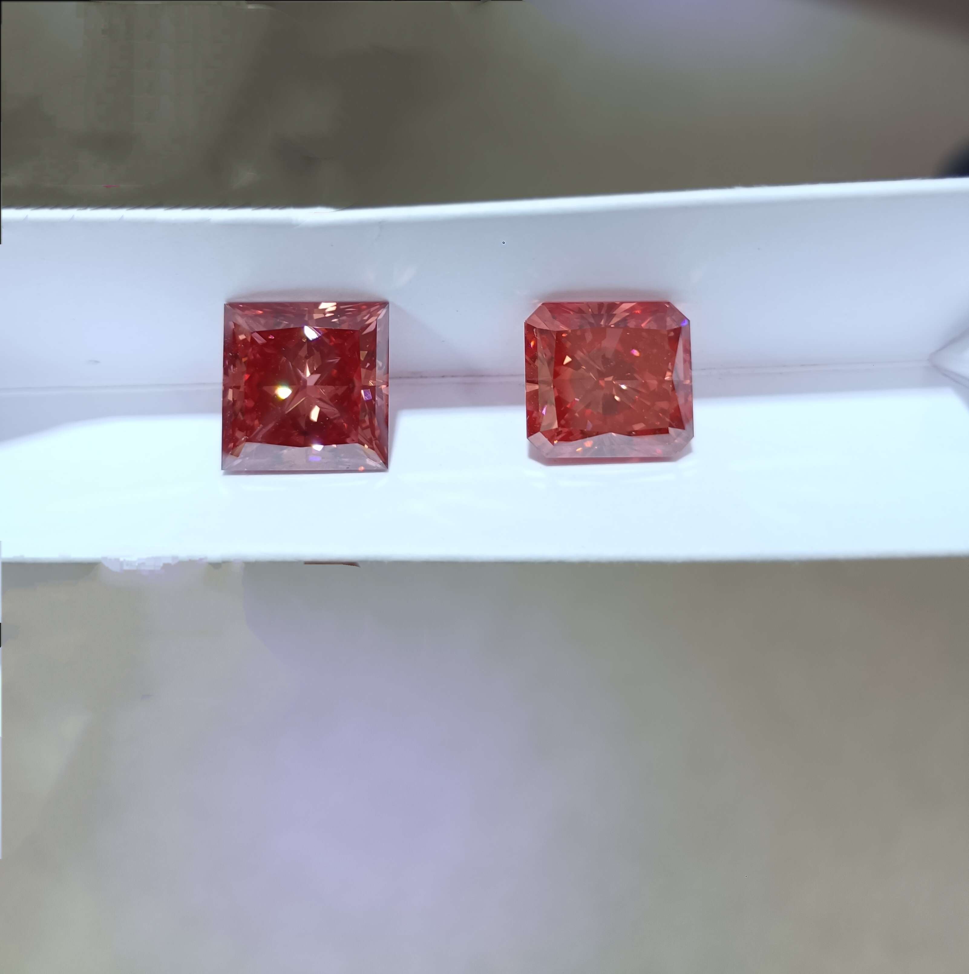 1-10carat HPHT Lab Grown IGI GIA NGTC Certified Man Made Diamonds Red CVD Loose Lab Diamond Princess Cut Radiant Cut Diamond