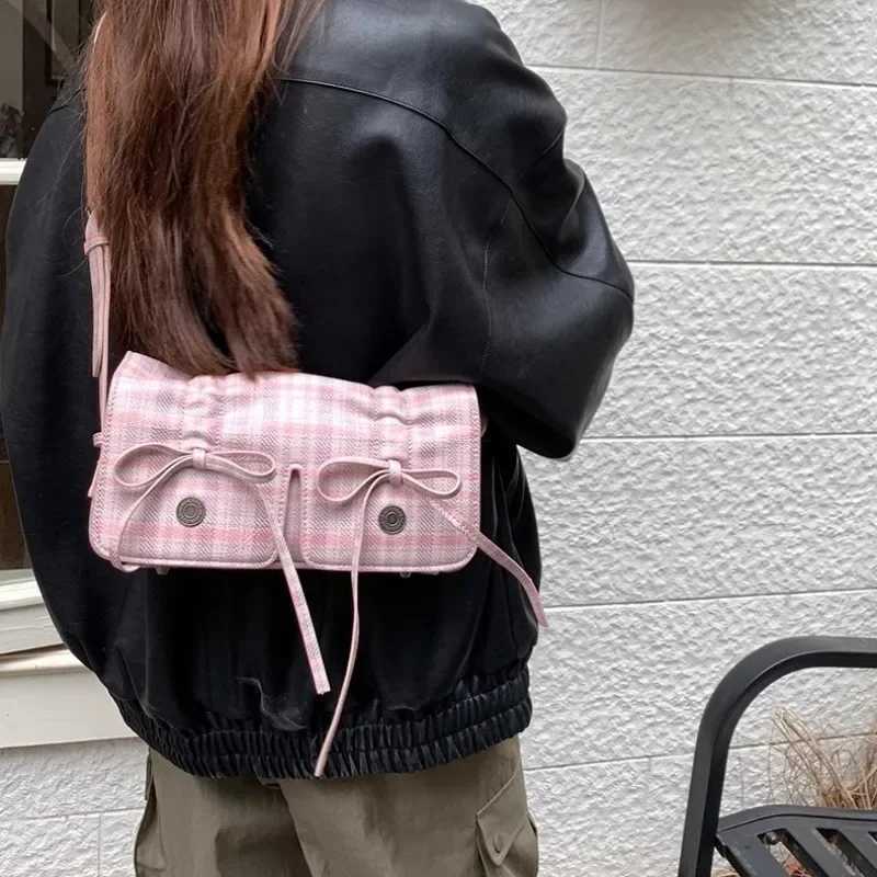 MBTI Plaid Pink Womens Shoulder Bag Pleated Casual Sweet Cute New Fashion Leather Handbag Literary Exquisite Designer Underarm Bag XJ250620