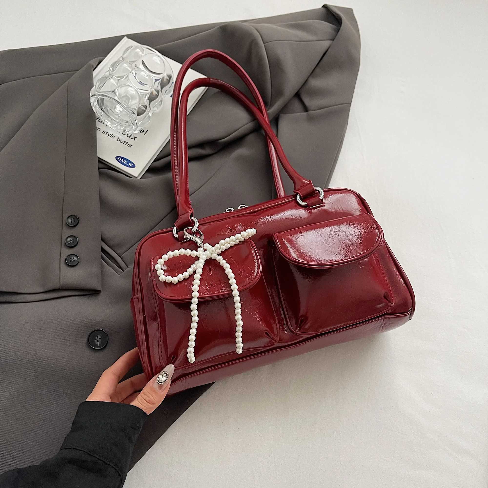 2025 Burgundy New Trendy and Niche Design Single-Shoulder Underarm Bag for Commuting Tote Bag XJ250620
