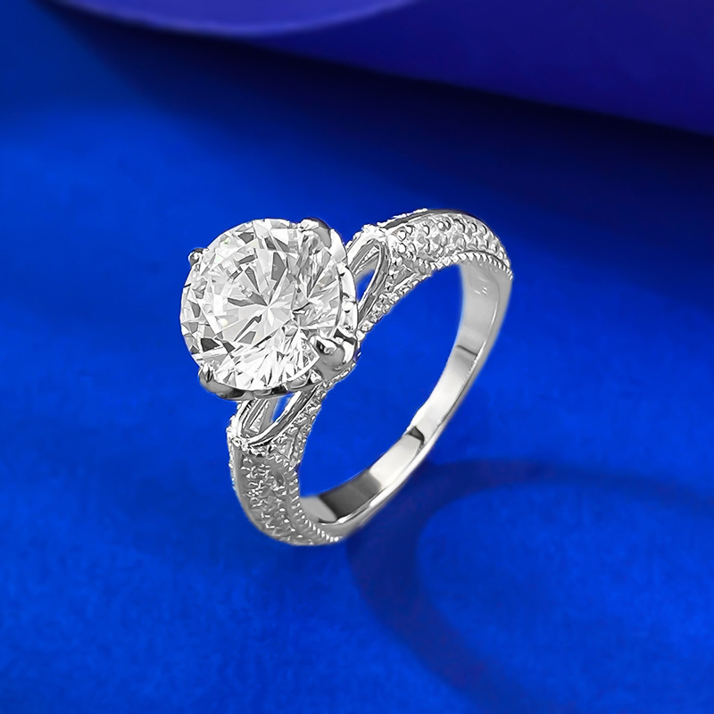 S925 Sterling Silver Court Ring Engagement Sparkling 2.5 Ct Moissanite Ring