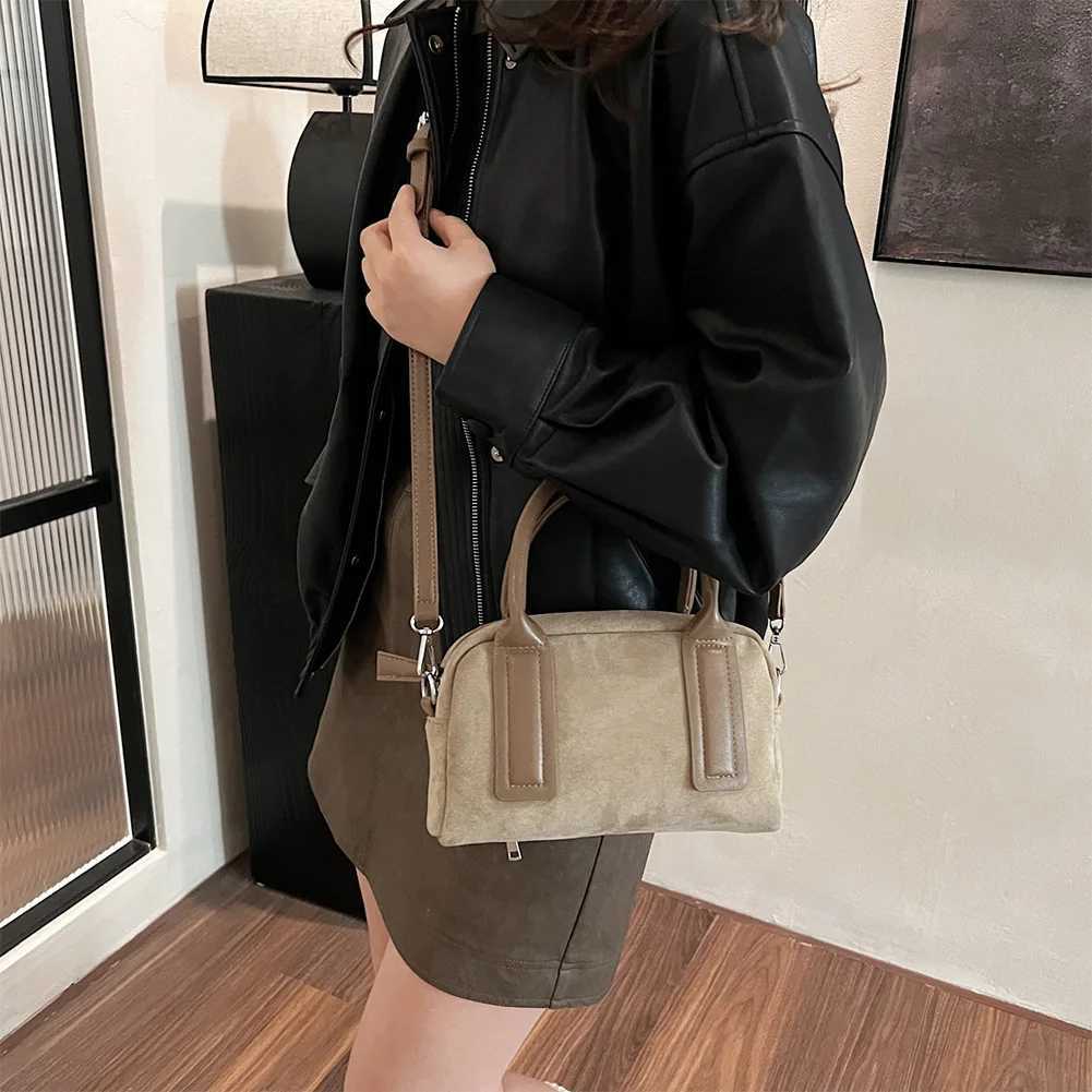 Women Suede Shoulder Bag with Multi-Pockets Handbag Adjustable Strap Crossbody Bag Zipper Satchel Bag for Work Travel XJ250620