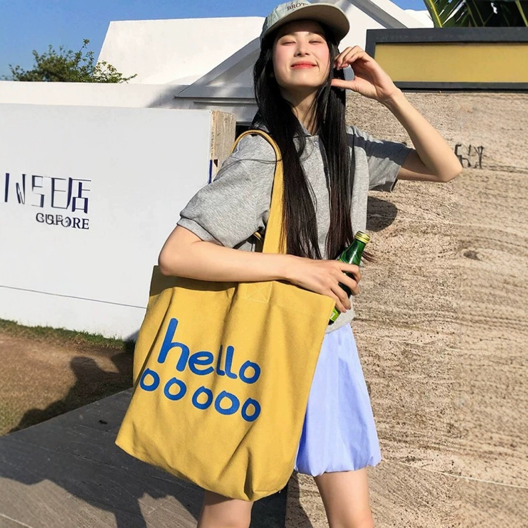 Free shipping designer Korean New Canvas Bag Large Capacity Single Shoulder Letter Tote Bag Simple Casual Trendy Bag Student Shopping Bag Trendy