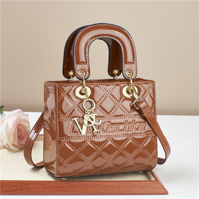 Free Shipping 2025 New Designer Bag Fashionable And High-quality Shopping Bag High-end Solid Color Patent Leather Boutique Women's Handbag
