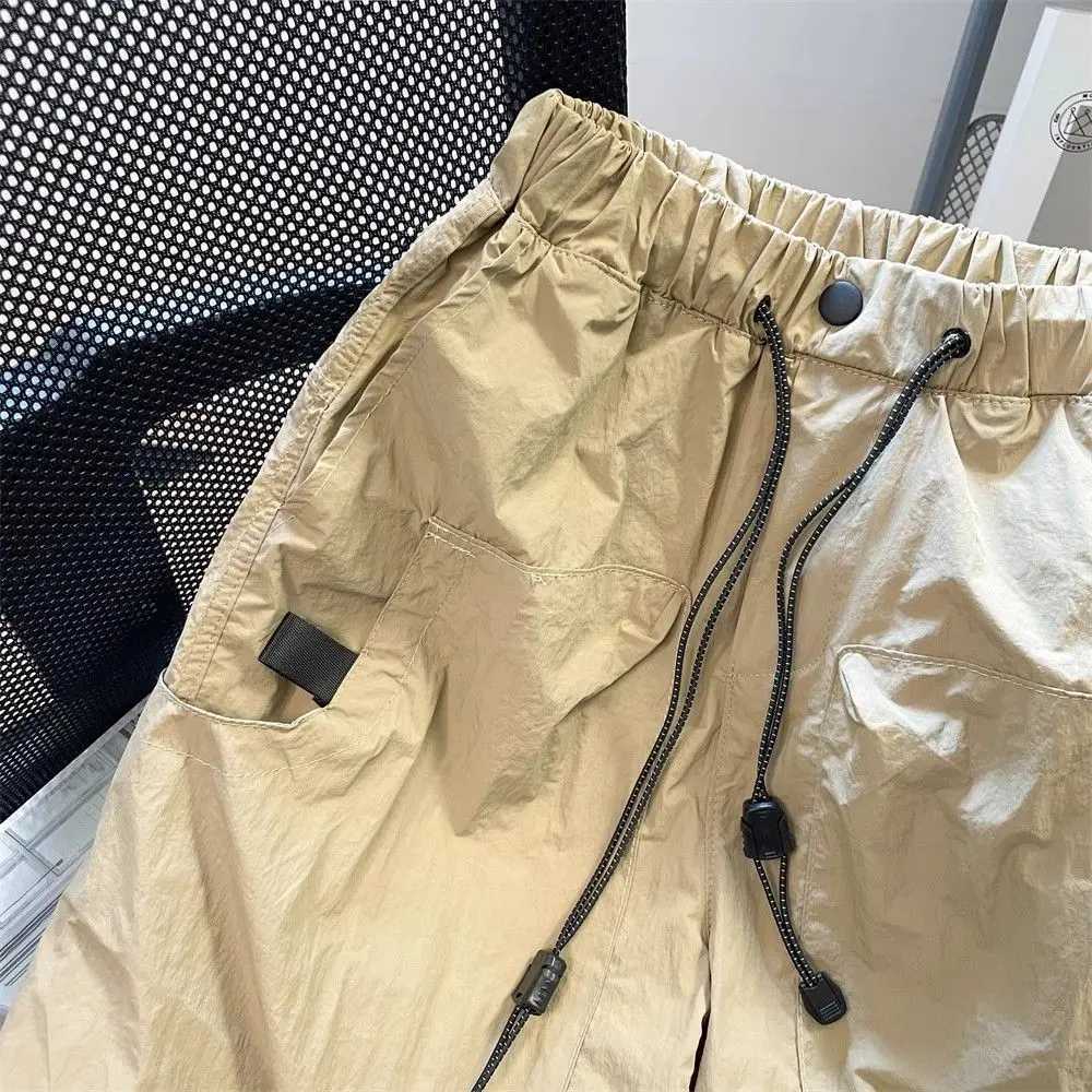 Male Short Pants Multi Pocket Khaki Loose Elastic Waist Mens Cargo Shorts Wide Japanese Street Style Streetwear Comfortable Y2k W250705