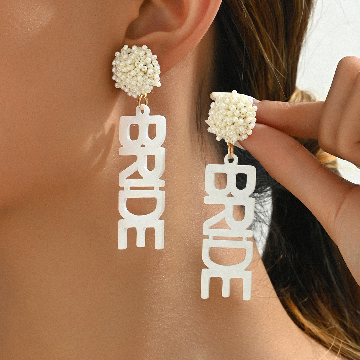 Minimalist Women's Personality Acrylic English Letter Design Versatile Stud Earrings For Women Unique Ear Jewelry