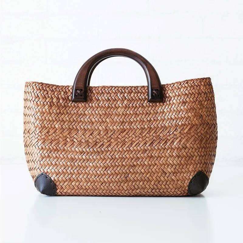 Handmade Retro Rattan Straw Woven Handy Beach Simple Art Weaving Bag