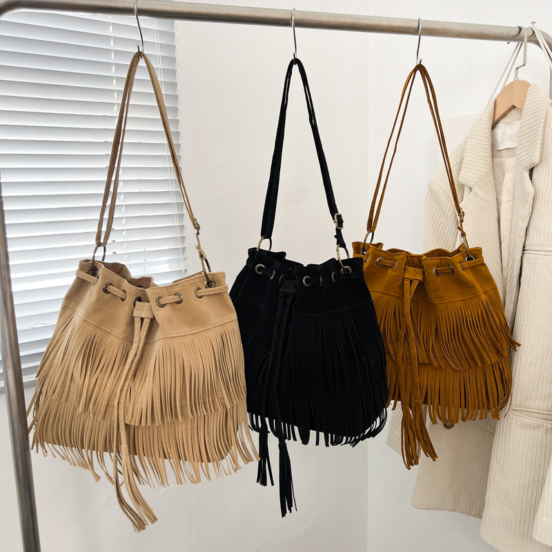 Free Shipping 2025 New Designer Bag Cross-border Women's Bag Simple Retro Tassel Drawstring Bucket Trendy High-quality Shopping Bags Single Shoul