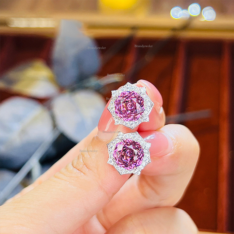 2025 New Model Millennial Rose Cut Octagon Pink Zircon Free Delivery Flower Necklace Pendant Light Luxury Designer Necklace Open Ring Earring Set