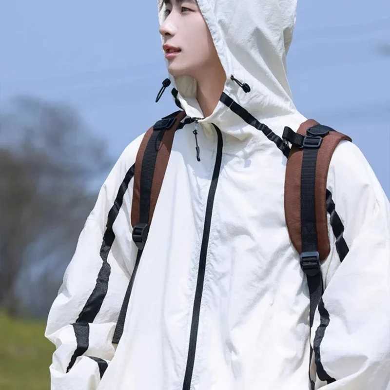Hooded Jacket Outdoor Versatile Trendy Street Casual Men and Women Jacket Couple Cardigan Jacket Brand Copy Clothes Mens Blouse XJ250621