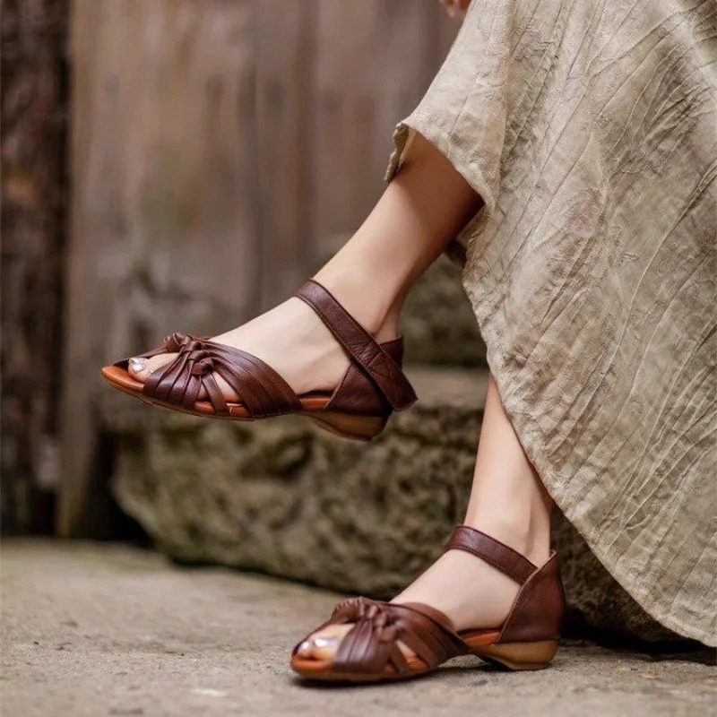 Summer Fish Mouth Hollow-out Sandals Womens Round Toe Hand-woven Fashion Light Retro Low-heeled Shoes 250617