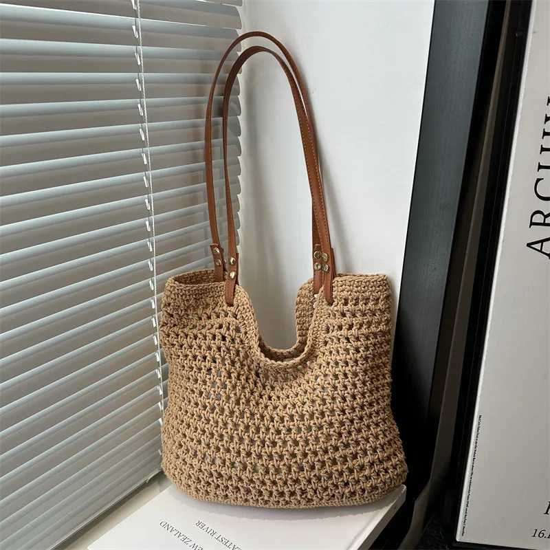 Straw Knitted Bag Womens Large Capacity Bucket Bag New All Go Small Design Shoulder Bag Tote Bag XJ250620